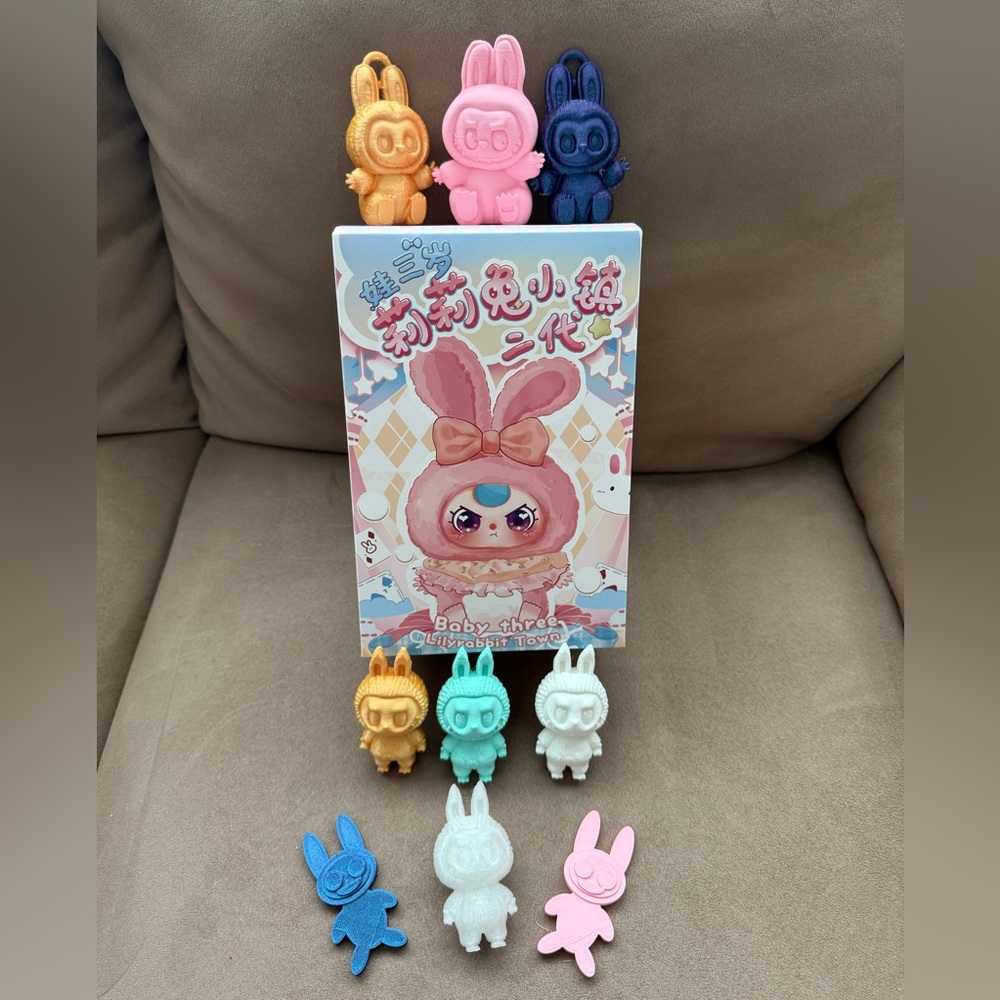 NIB Baby Three Lily Rabbit Town V2 Blind Box